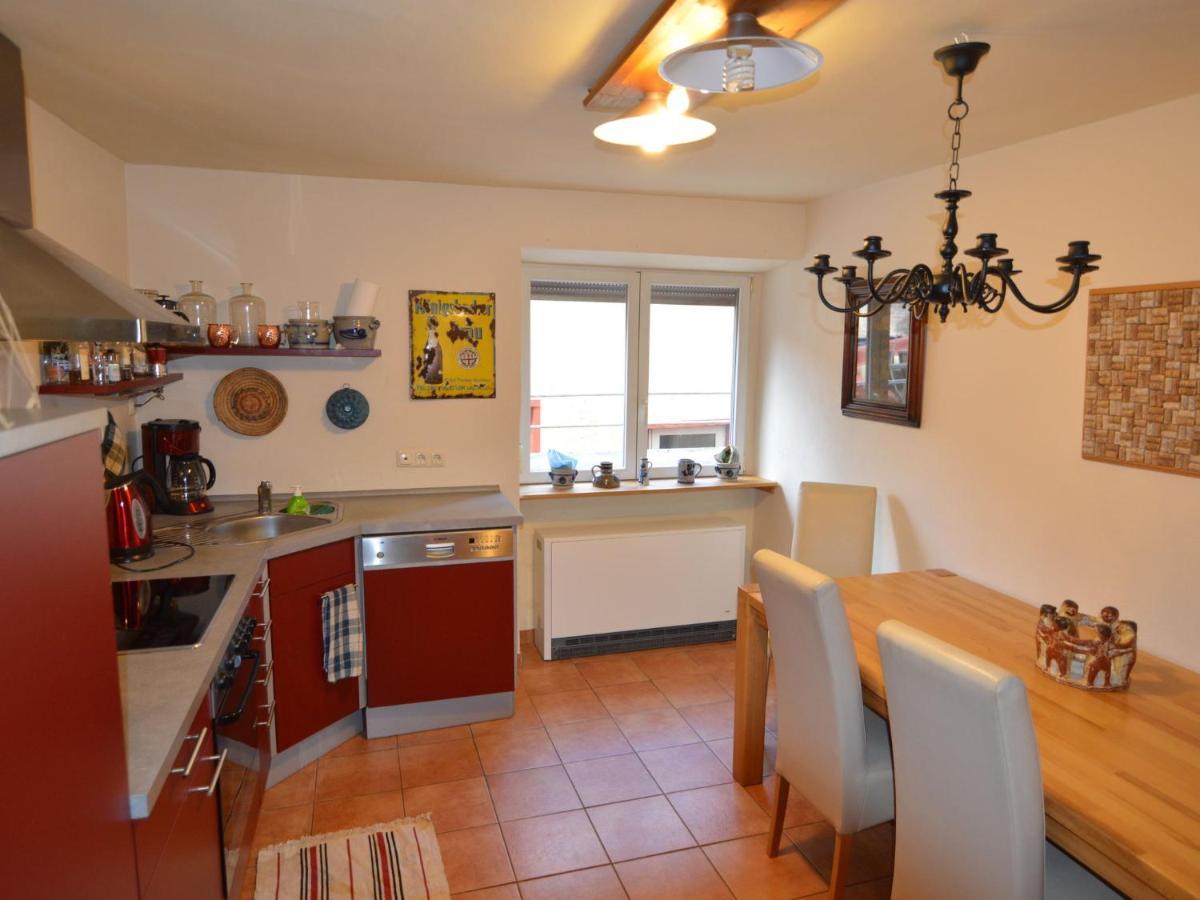 Charming Holiday Home In Neumagen Dhron Bagian luar foto