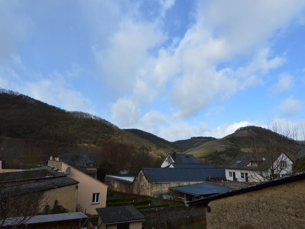 Charming Holiday Home In Neumagen Dhron Bagian luar foto